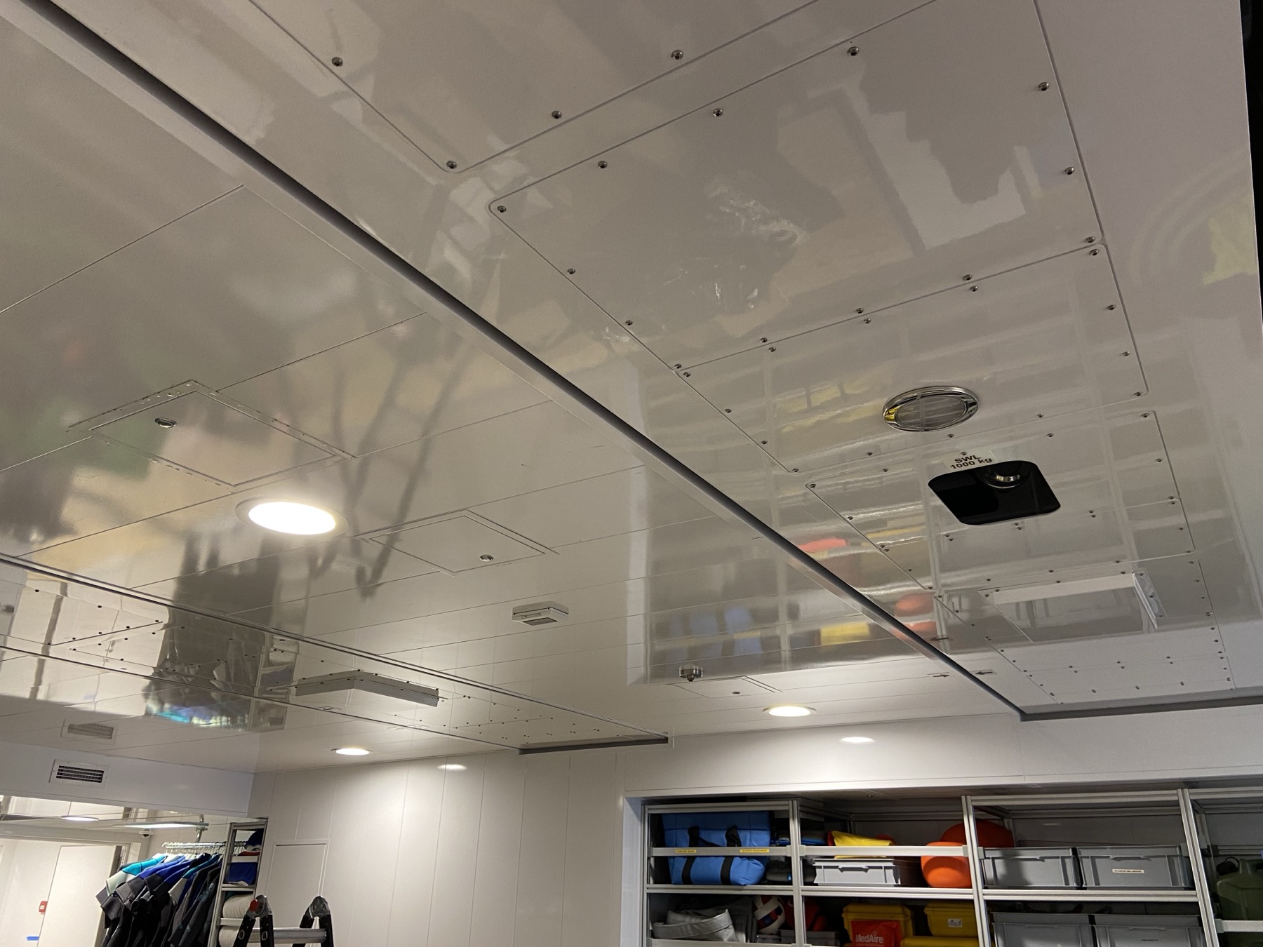 Tender Boot Davit System